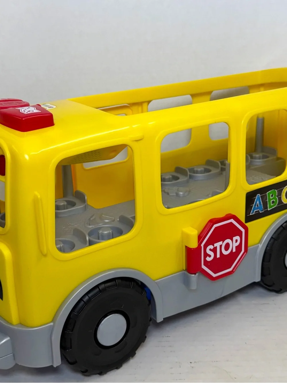 Fisher-Price Little People Big Yellow School Bus